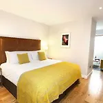 דירה Premier Dublin, Ballsbridge דבלין