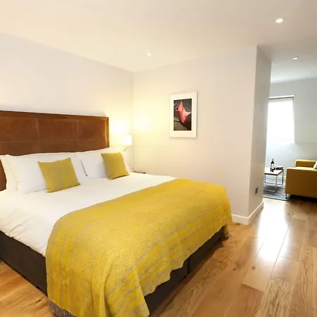 Premier Dublin, Ballsbridge Apartament