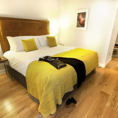 Premier Dublin, Ballsbridge * Dublin