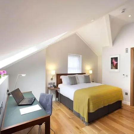 Premier Dublin, Ballsbridge *