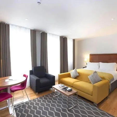 Premier Dublin, Ballsbridge *