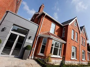 Premier Dublin, Ballsbridge Apartament