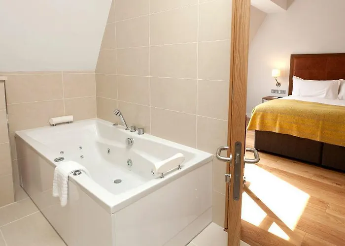 Premier Dublin, Ballsbridge *