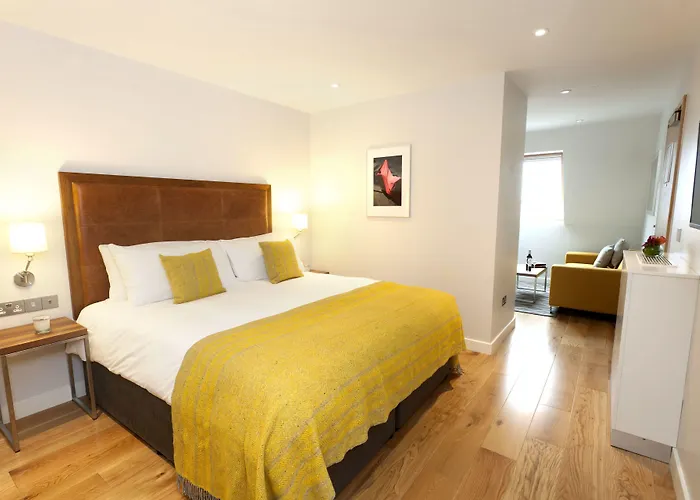 Premier Dublin, Ballsbridge Apartment